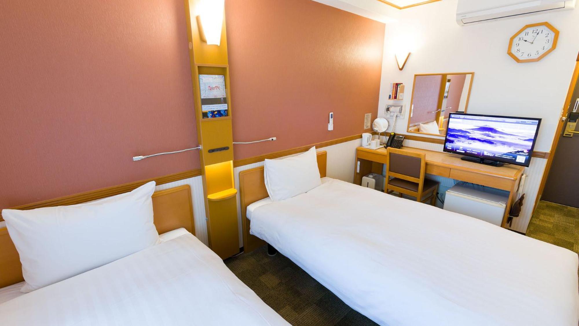 Toyoko Inn Osaka Honmachi No1 Rum bild