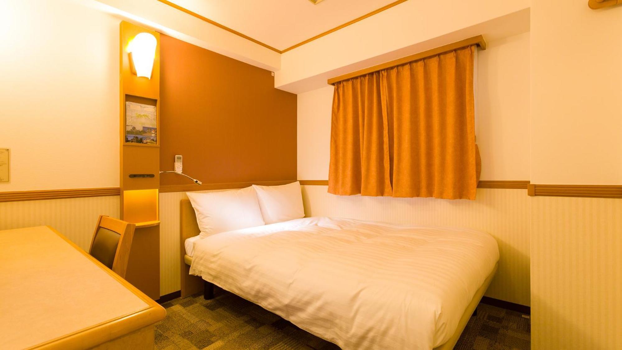 Toyoko Inn Osaka Honmachi No1 Rum bild
