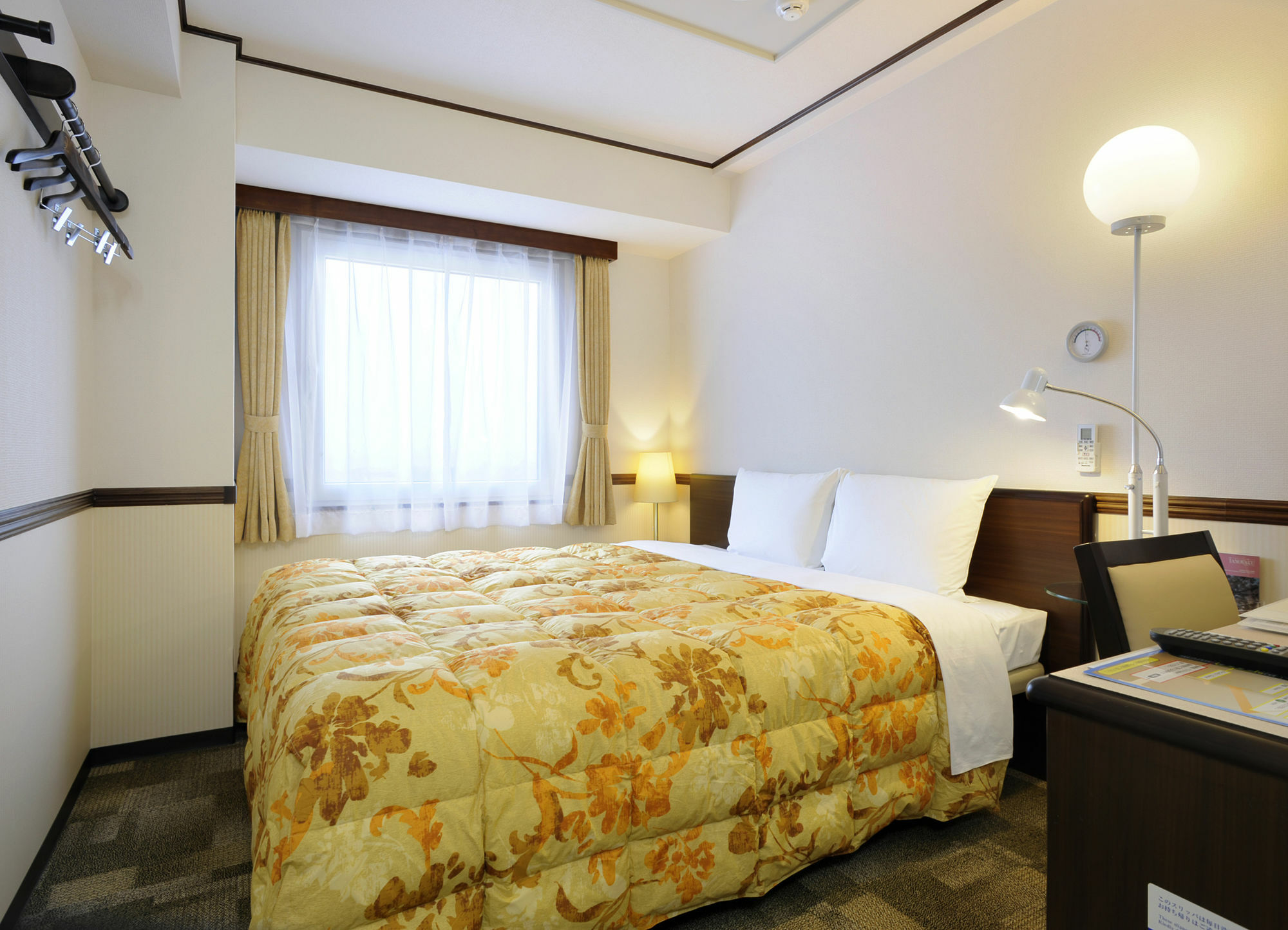 Toyoko Inn Osaka Honmachi No1 Exteriör bild