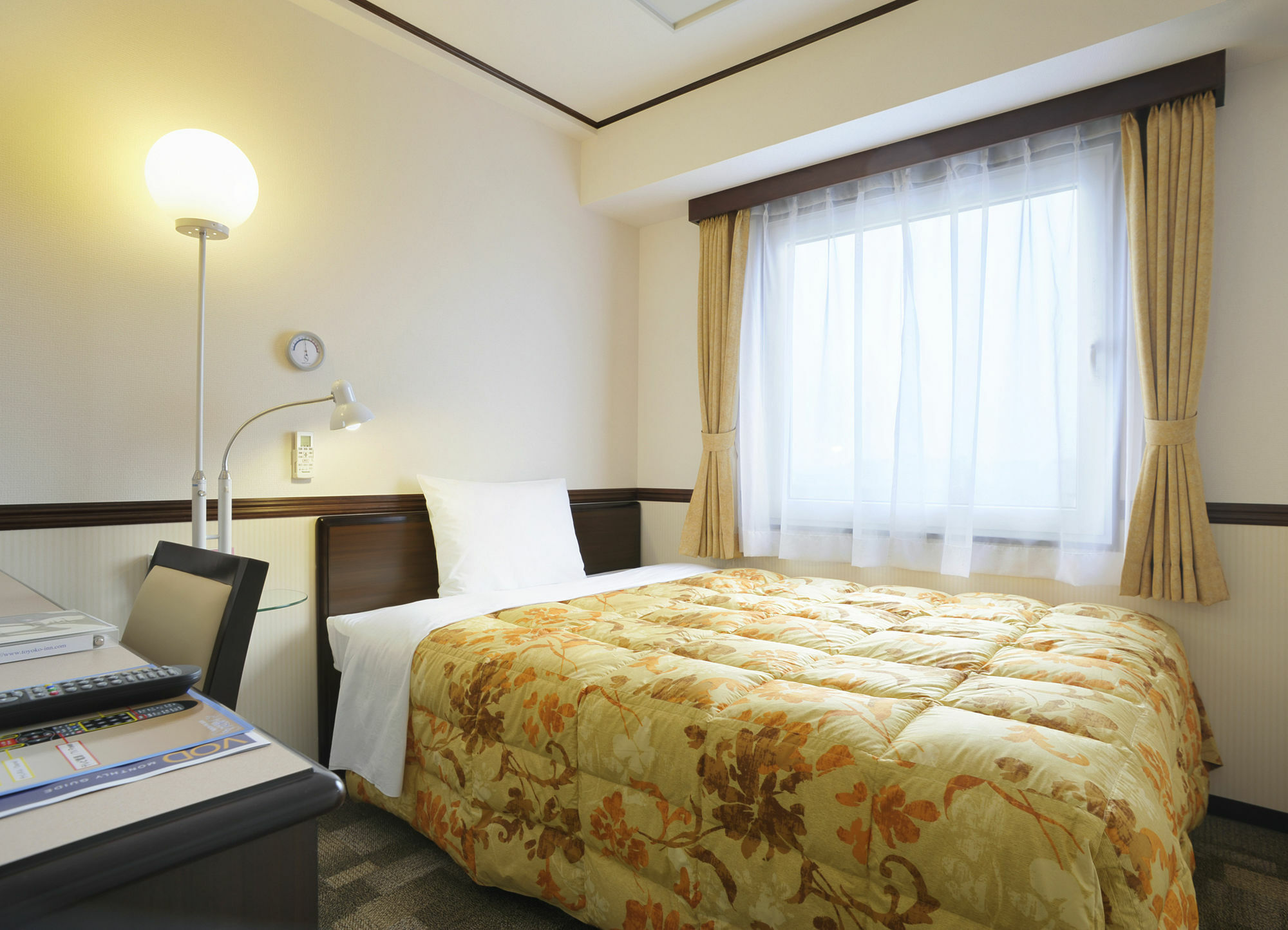 Toyoko Inn Osaka Honmachi No1 Exteriör bild